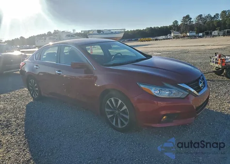 2016 Nissan Altima 2.5 z USA, uszkodzony, nr VIN 1N4AL3AP8GC162322